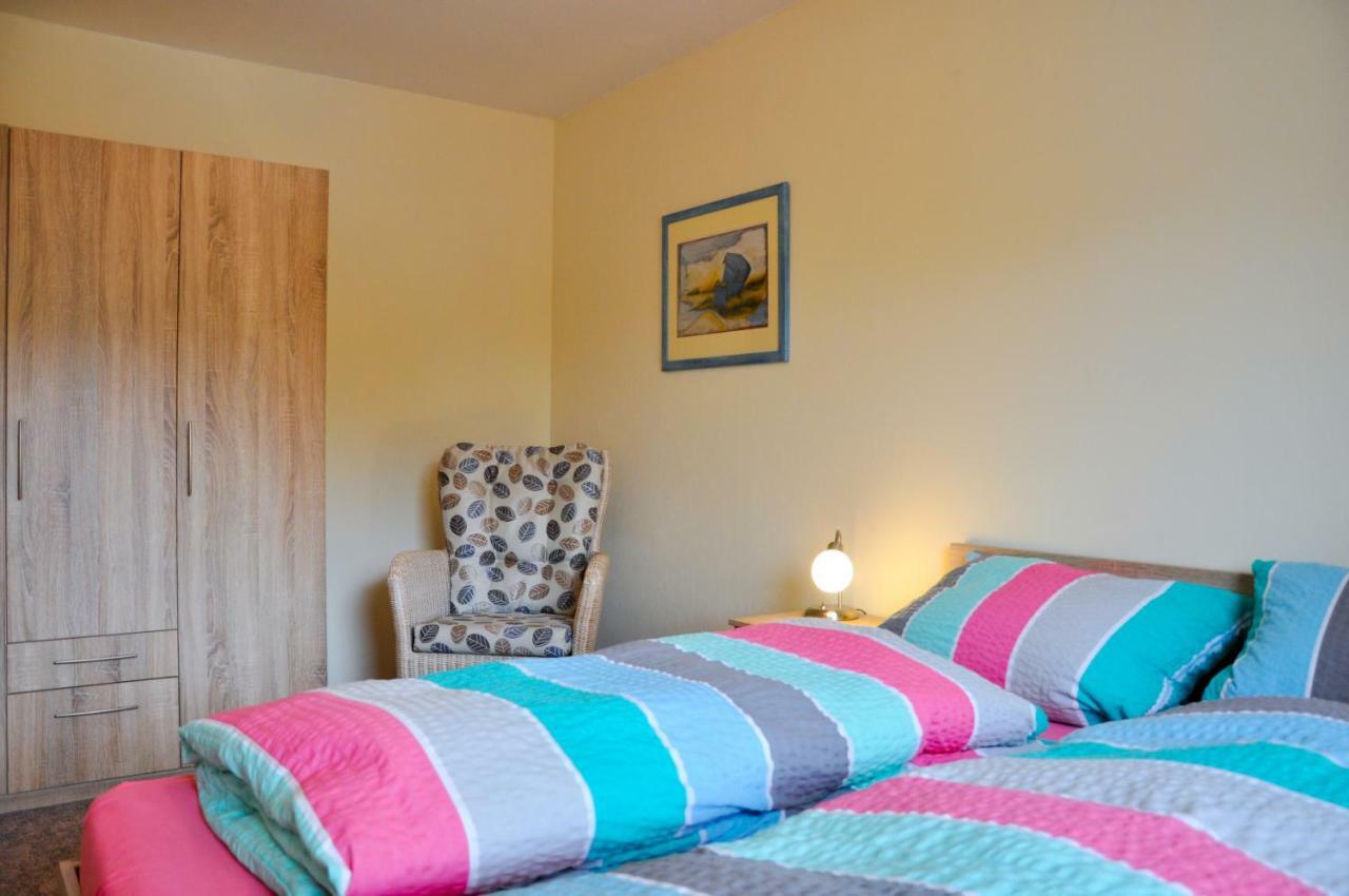 Haus Niemann Apartment Wyk auf Föhr Екстериор снимка