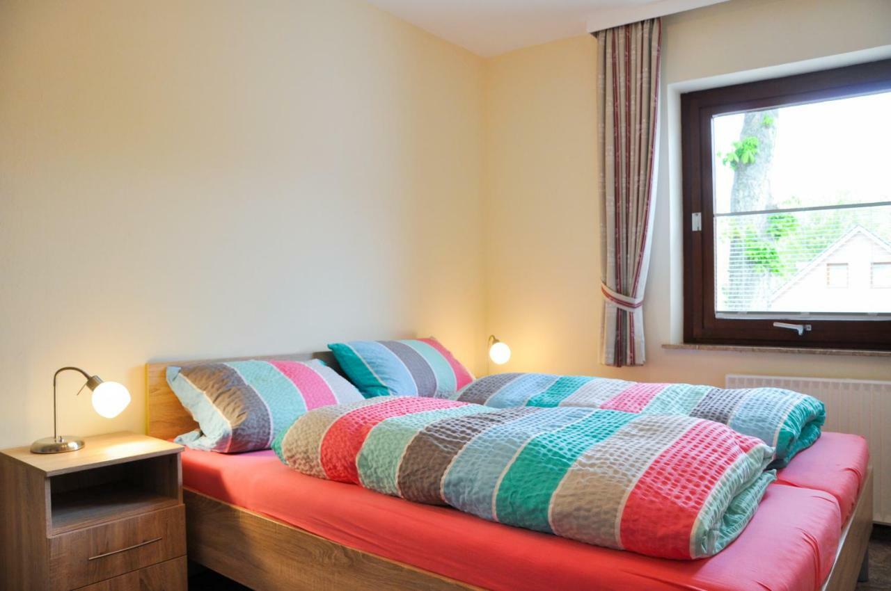 Haus Niemann Apartment Wyk auf Föhr Екстериор снимка