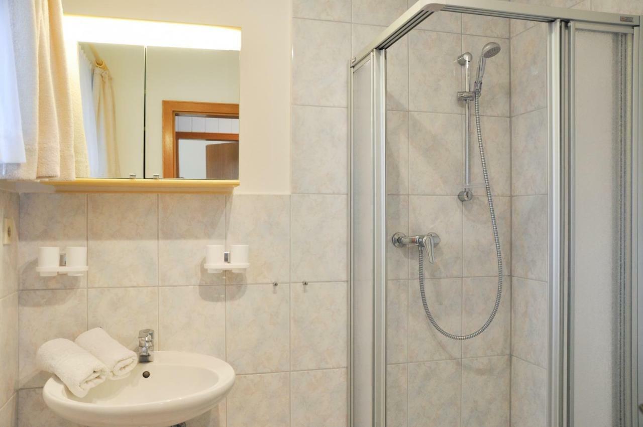 Haus Niemann Apartment Wyk auf Föhr Екстериор снимка