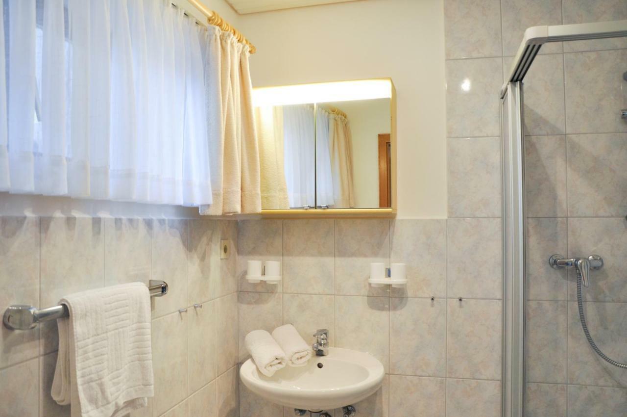 Haus Niemann Apartment Wyk auf Föhr Екстериор снимка